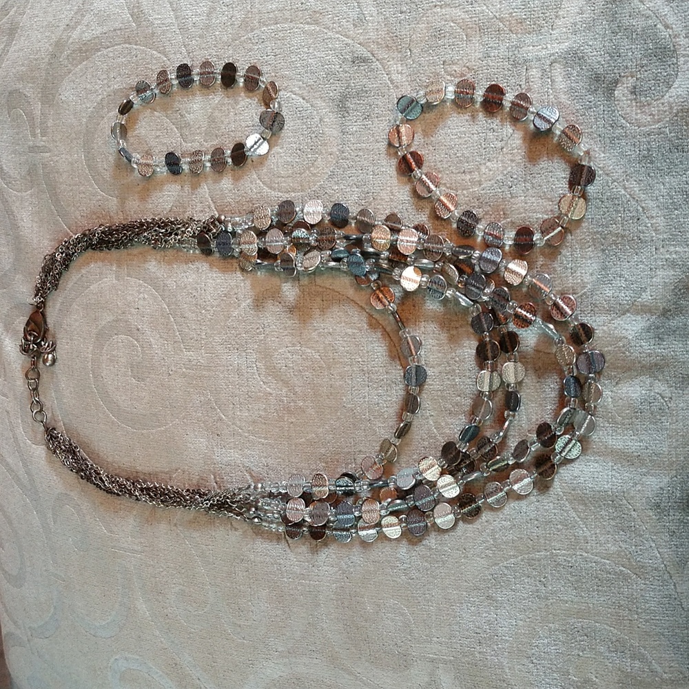 Chicos necklace set